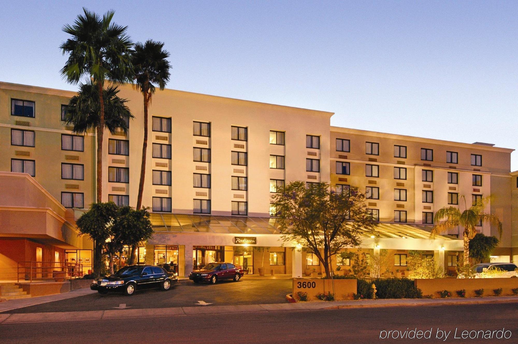 Midtown Garden Inn Phoenix Extérieur photo